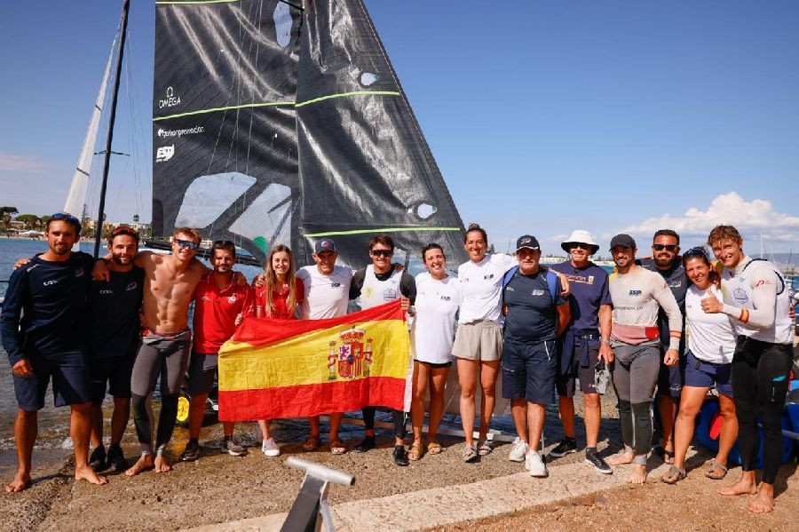 Diego Botín se proclama Campeón del Mundo de 49er